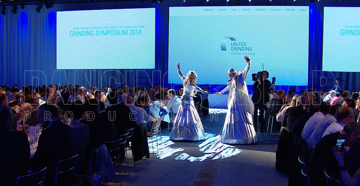 The-Movers-Walking-Act-02